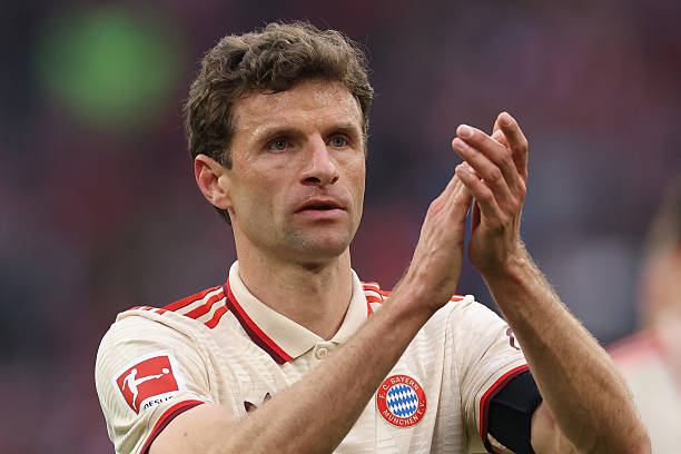 Bayern Munich: Thế hệ kế thừa gánh vác trọng trách, Hùm xám vẫn gầm thét